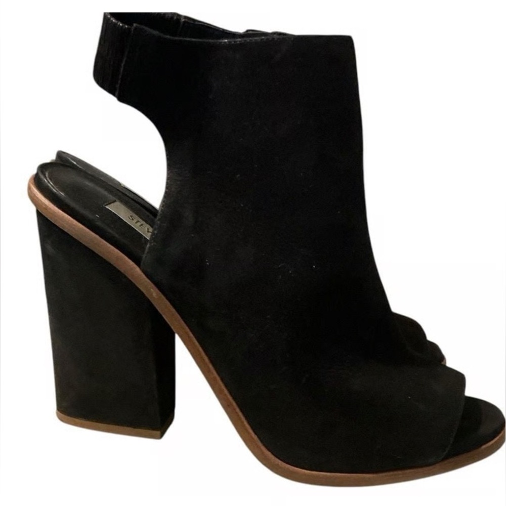 Steve Madden VALENCIA Black Suede Peep-Toe Heeled Sandal.